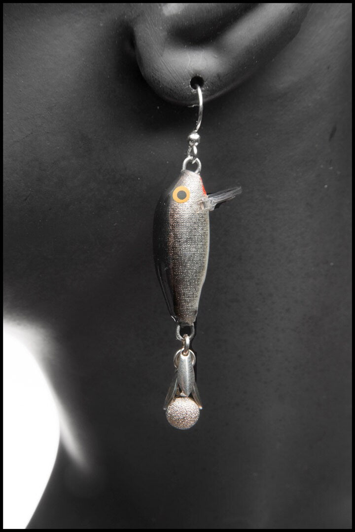 Bohicket Navy Lure Earrings — view 4