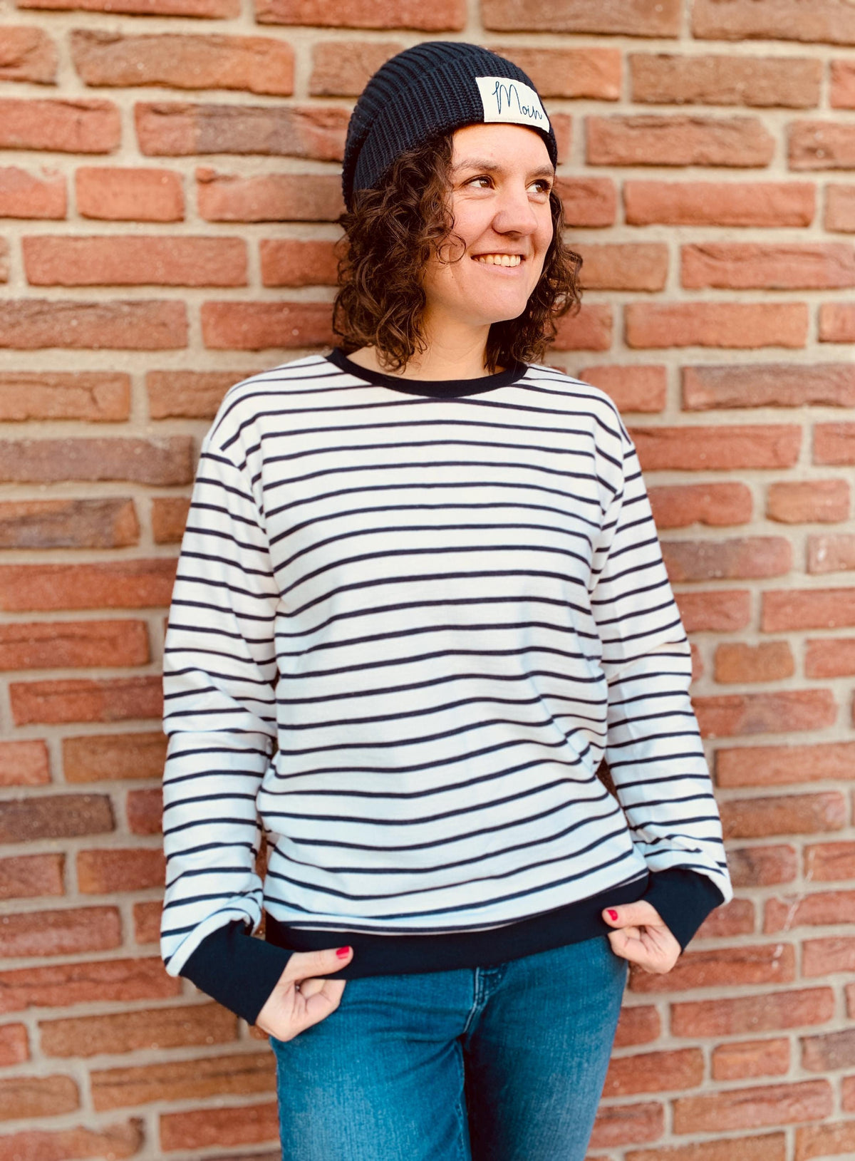 Landing White Sweater — view 3