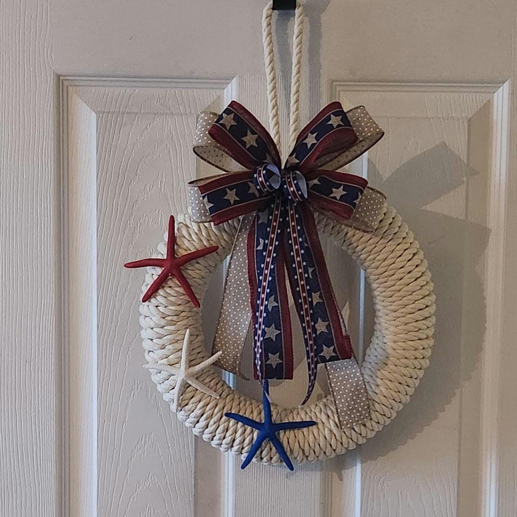 Bowline White Rope Wreath — view 3