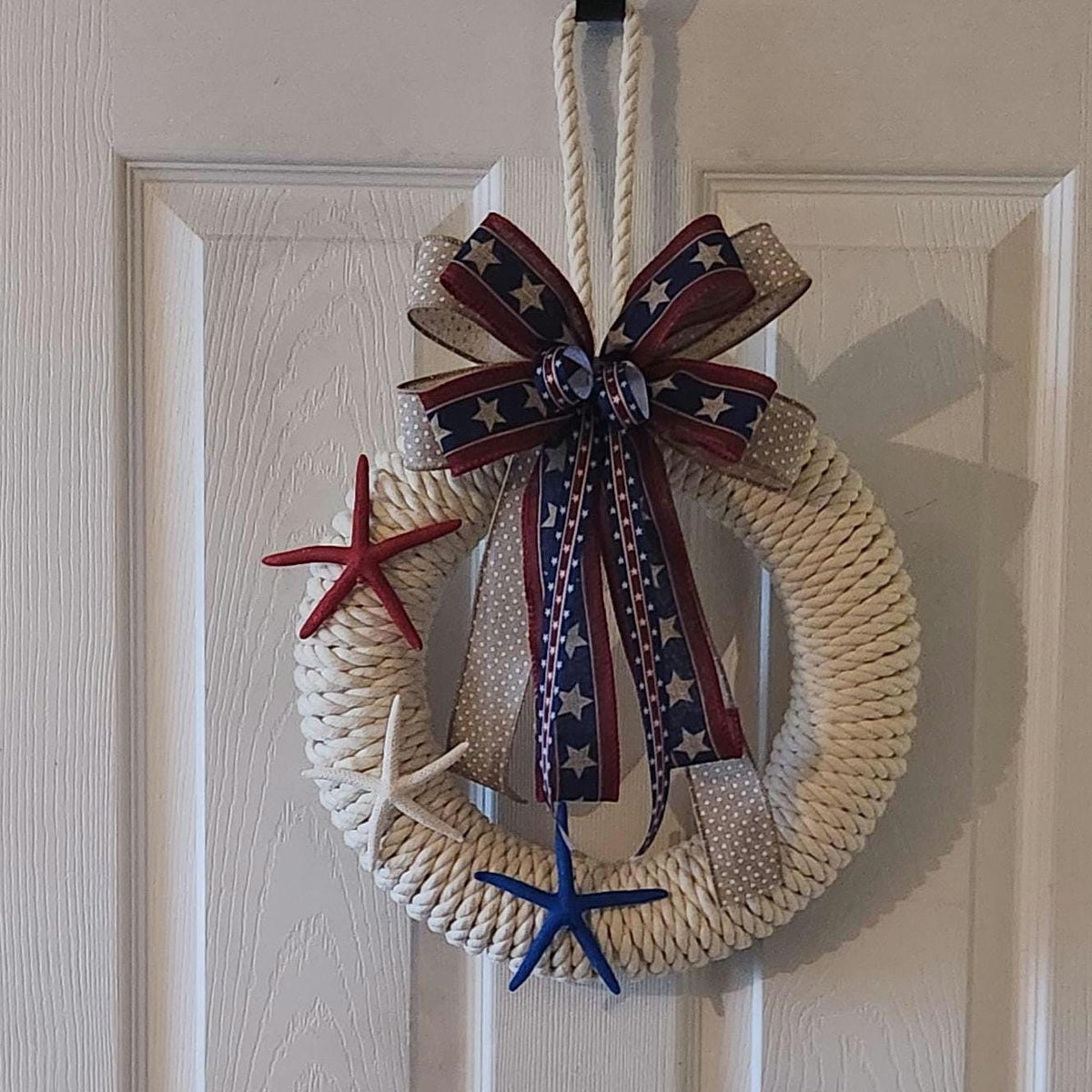 Bowline White Rope Wreath — view 3